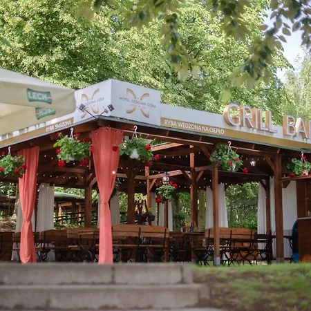 Otel Debowa Gora Active & Łąck