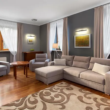 Hotel Debowa Gora Active & 3*