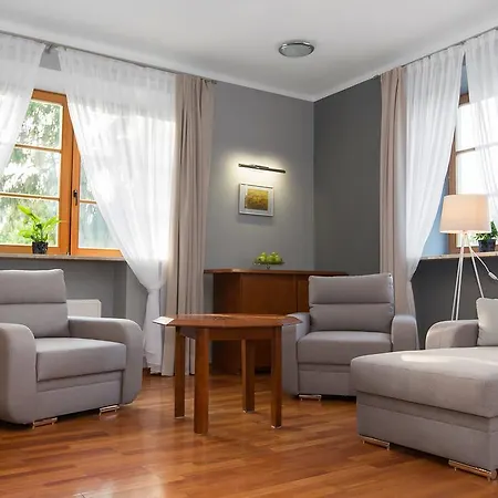 Otel Debowa Gora Active &