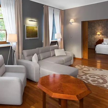 Hotel Debowa Gora Active &