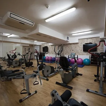 Debowa Gora Active & מלון Łąck