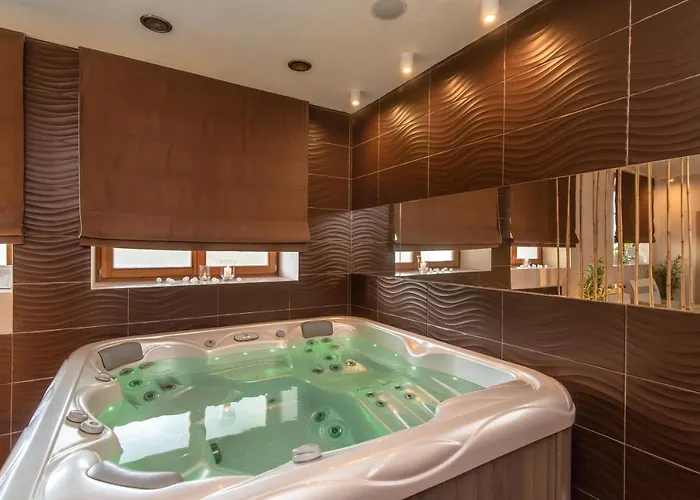 Debowa Gora Active & Hotel 3*