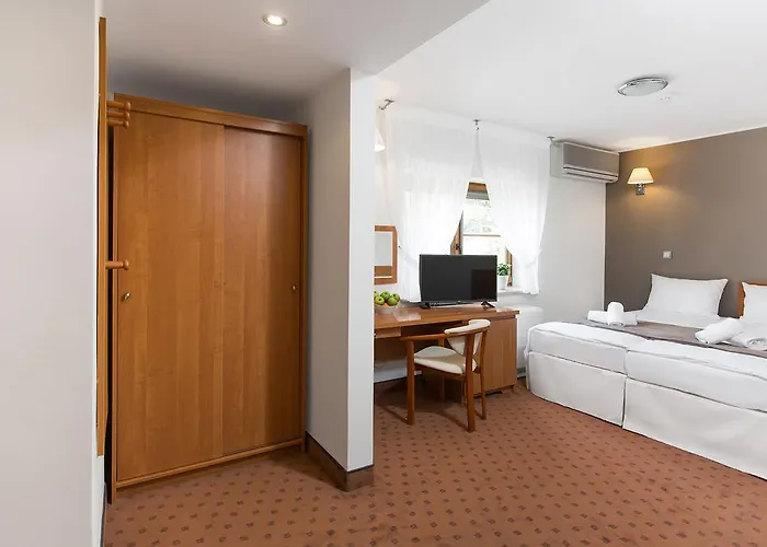 Debowa Gora Active &