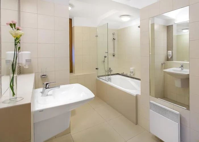 Hotel Debowa Gora Active & Lack (Masovia)