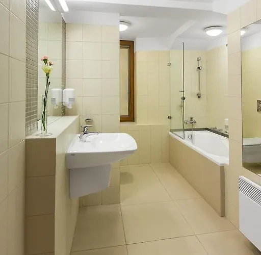 Hotel Debowa Gora Active & 3*