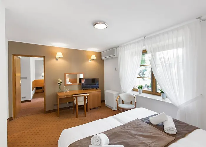 Hotel Debowa Gora Active & 3*